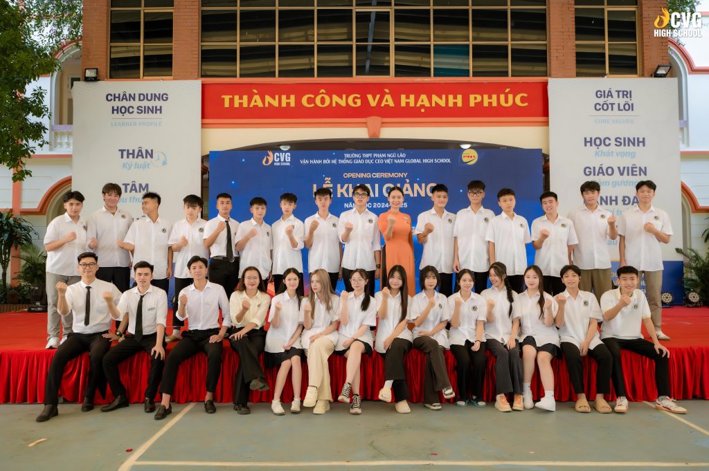 CVHSer và các thầy cô với tinh thần: TĂNG TỐC - BỨT PHÁ trong năm học mới CVHSer và các thầy cô với tinh thần: TĂNG TỐC - BỨT PHÁ trong năm học mới