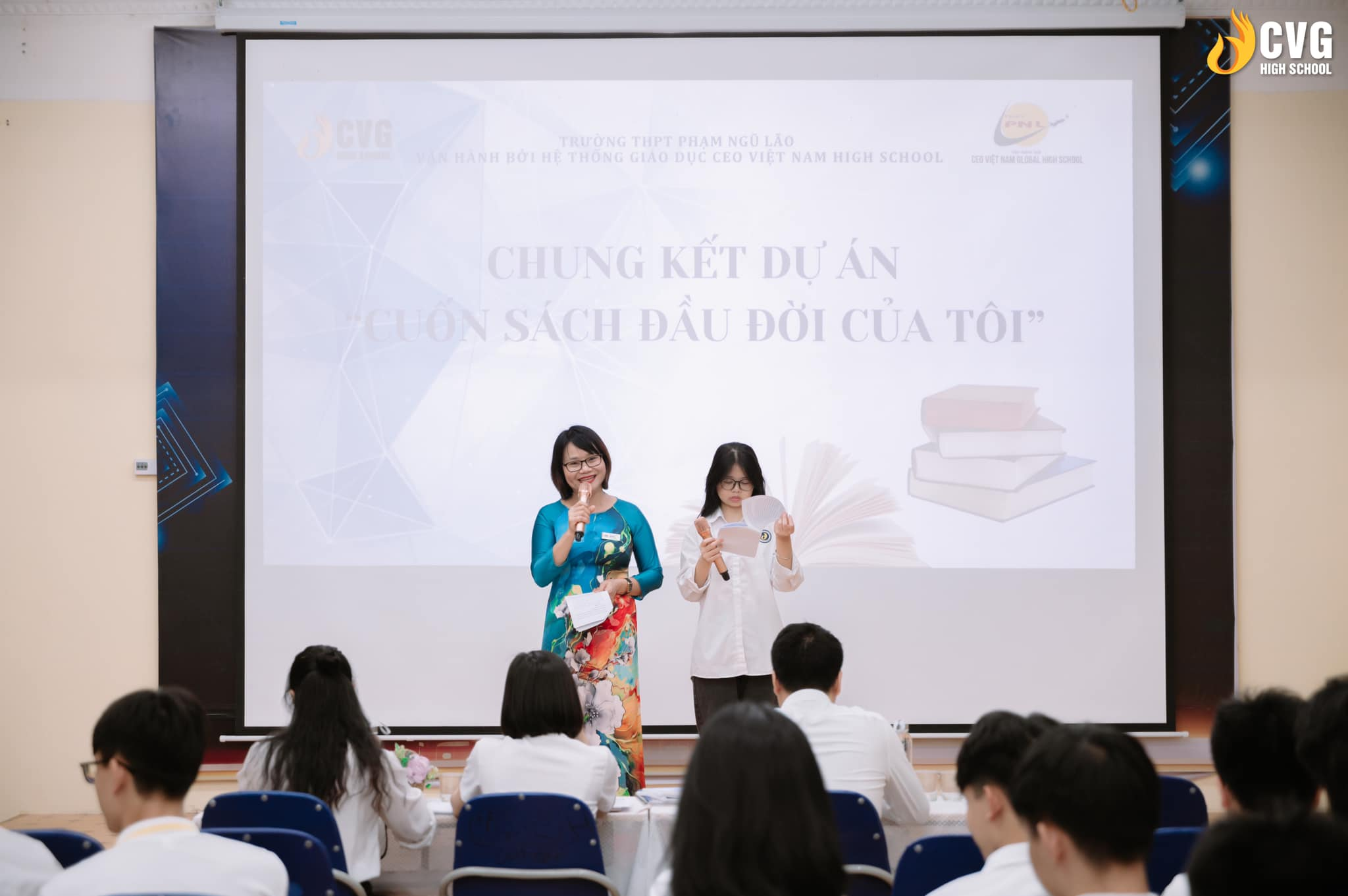 Chung kết dự án “Cuốn sách đầu đời của tôi” được tổ chức tại Hội trường tầng 3, CEO Việt Nam High School